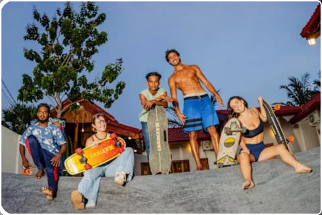 Hangten SurfSkate Hostel